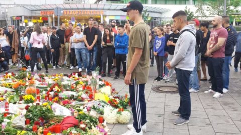 Munich, the massacre of the boys. Breivik's follower killer