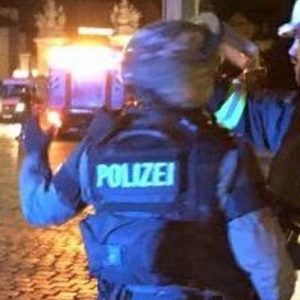 Deutschland: Bombe in Ansbach, Attentäter tot, 12 Verletzte