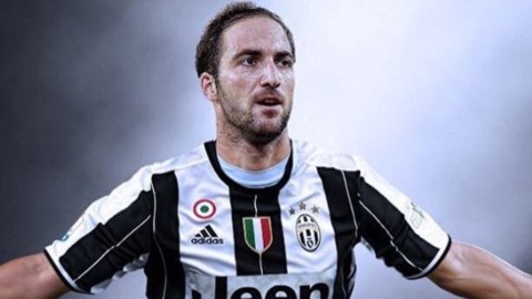 Juve: یہ Higuain کا ​​D-day ہے جو Turin میں اترا ہے۔ بچاؤ کے لیے نیپلز