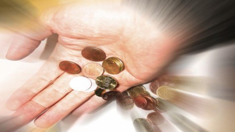 Pil, Istat: II trimestre a crescita zero, in rialzo a +0,8% il dato annuo