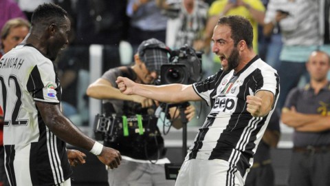 La Juve vince anche il derby col Toro (1 a 3): doppietta di Higuain