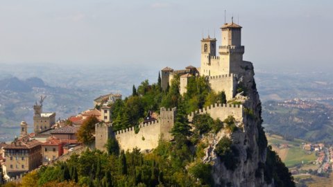 San Marino kaosu: Hükümet Merkez Bankası Genel Müdürüne güvenmiyor