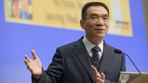 Yifu Lin (fosta Bancă Mondială) la G20: „Un fond global de investiții pentru infrastructură”