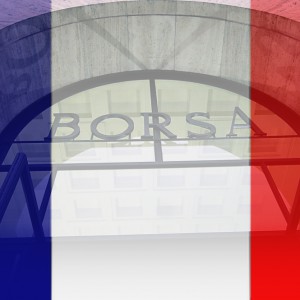 Borsa euforica con Macron. Euro su, spread giù