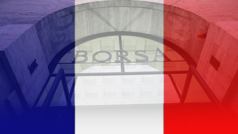 Borsa euforica con Macron. Euro su, spread giù