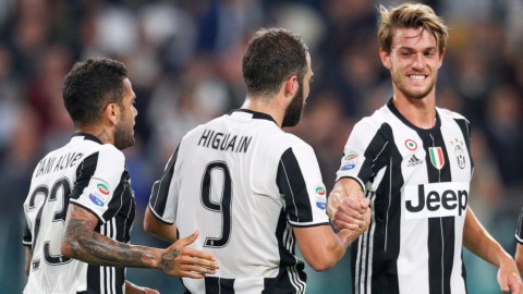 Juve faz pôquer, parada no Napoli: contra-ultrapassagem