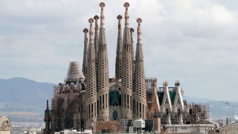 Barcelona: așa va arăta „noua” Sagrada Familia (VIDEO)