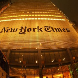 Intelligenza artificiale: New York Times fa causa a OpenAi e Microsoft per violazione del Copyright