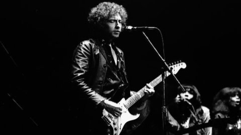 Bob Dylan vince Nobel per la Letteratura
