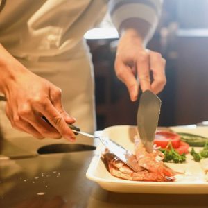 ケータリング: 11 万人が家から離れて食事をしていますが、危機は依然として重くのしかかっています