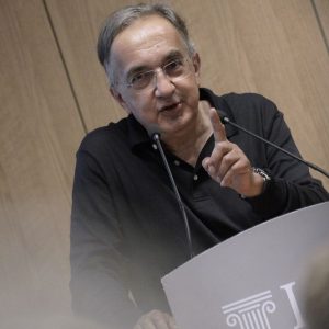 Fca, Marchionne: “Volkswagen busserà alla porta”