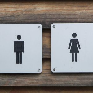 Thèmes de notre époque : Et si toutes les toilettes publiques étaient unisexes ?