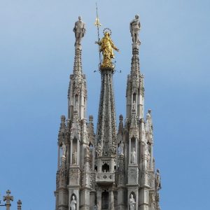 Bursa de Valori din Milano în frunte. Ubi zboară, China cântărește luxul