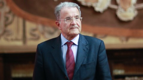 Prancis, Prodi: "Merkel tidak lagi memutuskan sendiri"