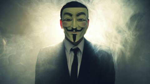 Anonymous 黑掉了两个 Pd 站点