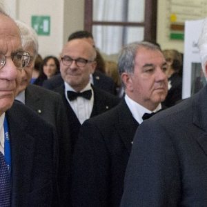 Mattarella 的三个选择：Padoan 处于杆位