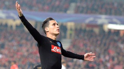 Champions, il Napoli sbanca Lisbona. Stasera Juve-Dinamo