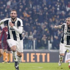 Higuain stende la Roma: Juve in fuga e campione d’inverno