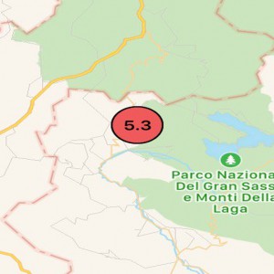 Terremoto: forti scosse nel Centro Italia