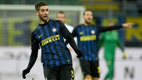 Inter ve Milan, Avrupa için uzak derbi