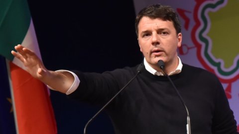 Fırtınada Pd ve ateş altında Renzi: tek başına mı yoksa koalisyonla mı?