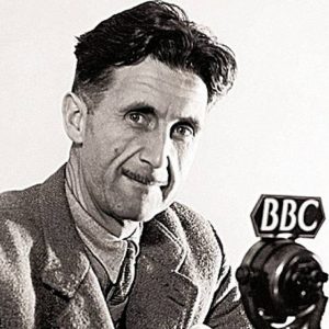 Lesungen, die Rückkehr der Klassiker: von Orwell bis Huxley, den Bestsellern der Trump-Ära