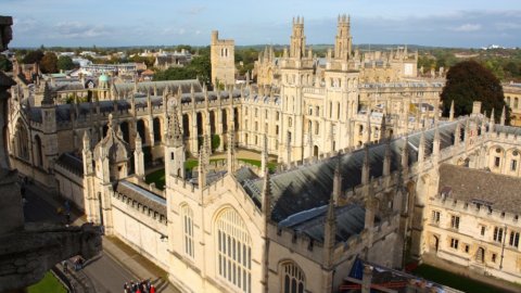 Brexit: l'Università di Oxford "si trasferisce" a Parigi - FIRSTonline