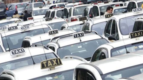 Taxi: national strike until 22pm