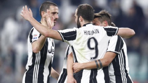 Juve, notte Champions a Oporto senza Bonucci