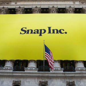 Snapchat tenggelam: empat kali lipat merah, stok -14%