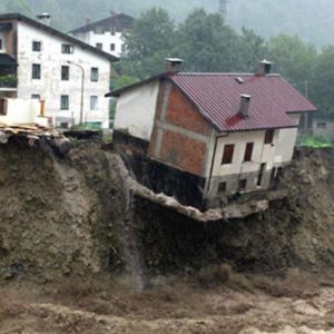 Risco hidrogeológico: chegam os primeiros fundos