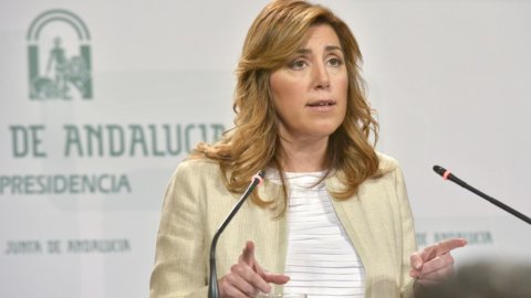 Psoe: Susana Diaz — кандидат в секретариат