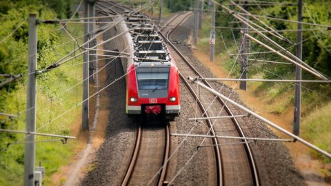 Svizzera: deraglia treno italiano, vari feriti