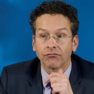 Dijsselbloem tidak meninggalkan kursi