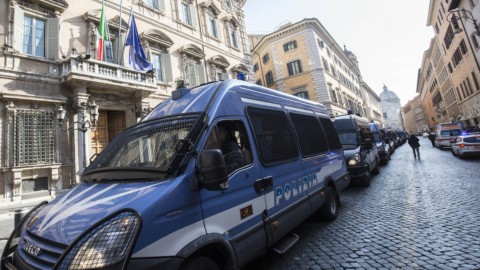 Cimeira da UE, Roma blindada: 5 agentes e proibição de sobrevoo
