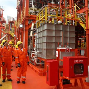 Eni di Angola, rekor di tengah laut