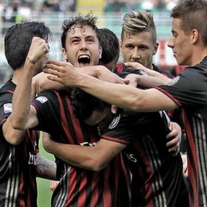 El Inter se derrumba con el Crotone, el Milan los adelanta y ve Europa