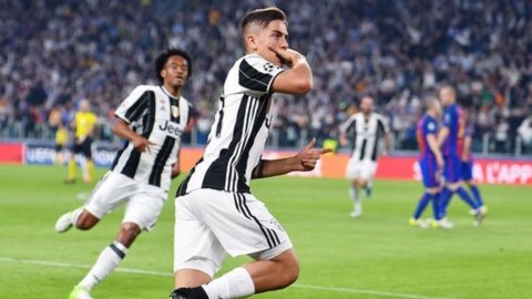 Campioană, Visul Juve: 3-0 la Barcelona