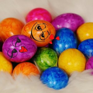 Ostern 2017 zwischen Feiertagen, Schokoladeneier und typische Süßigkeiten