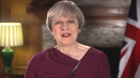 Sorpresa UK: l’8 giugno elezioni anticipate