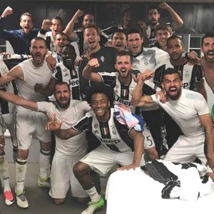 Juara, Juve memanfaatkan Barcelona dan terbang ke semifinal