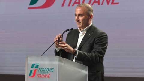 Mazzoncini: “Fs non entra in Alitalia”