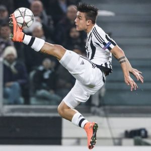 Juve-Toro, derby yang bernilai Scudetto. Dan Napoli mendukung Milan