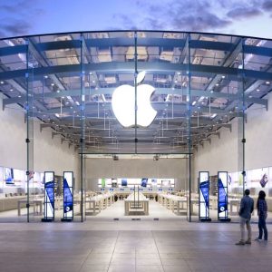 Il taglio dei tassi Usa non eccita le Borse ma Apple vola