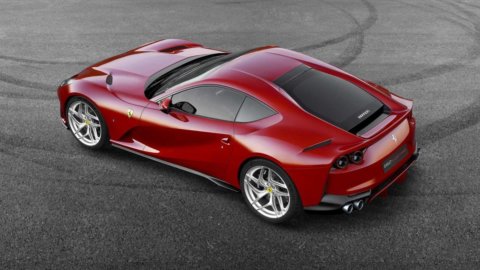 Ferrari mette il turbo agli utili (+60%)