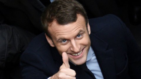 Petrolio e gas, stop di Macron alle trivellazioni
