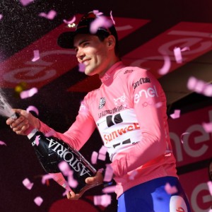 Il Giro è di Dumoulin, Nibali terzo