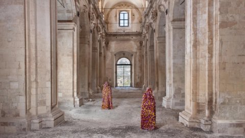 Reggia di Caserta, la terra dei fiori con immagini e visioni