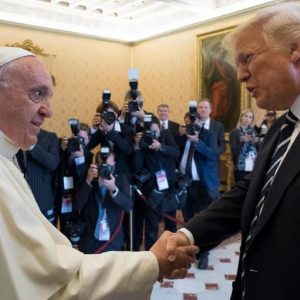 Trump e il Papa: primo faccia a faccia (VIDEO)