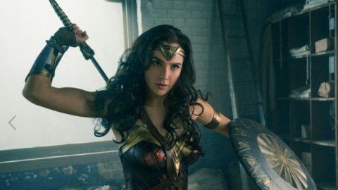 Wonder Woman combatte il Male e punta a sbancare il botteghino